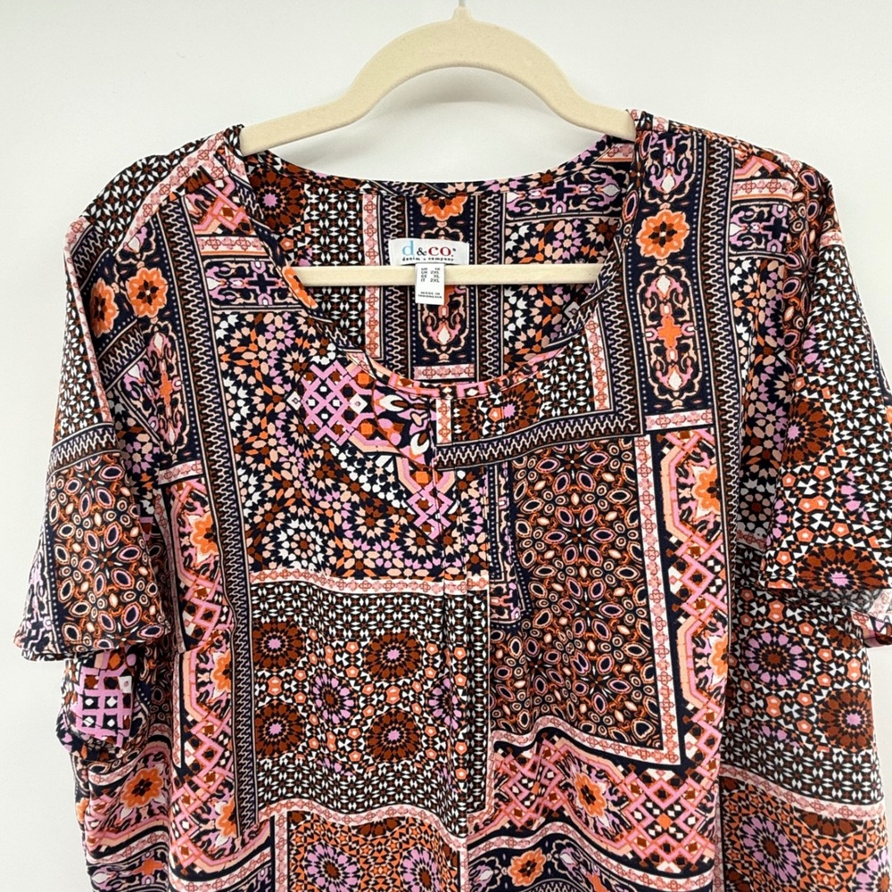 Denim & Co Patchwork Boho Print Short Sleeve Knit Top Plus Size 1X QVC - Picture 2 of 5